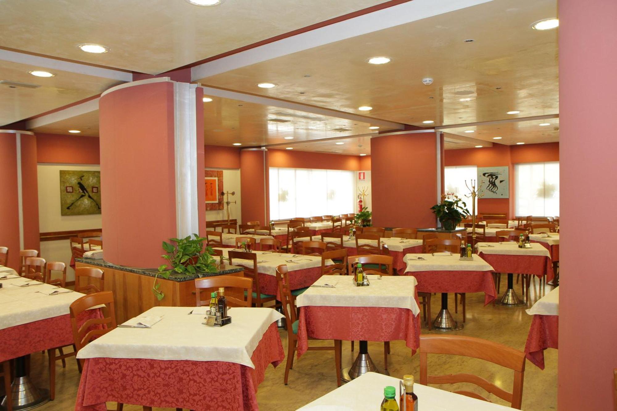 Hotel Ezzelino San Zenone Exterior photo